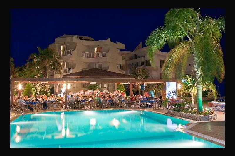 Blue Eyes Hotel apartamentowy Ixia (Rhodes)